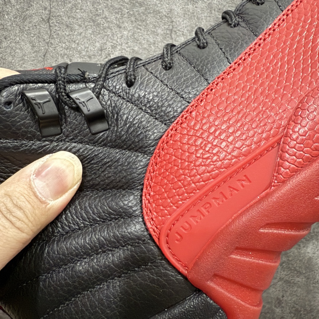 图片[4]-【TK至尊版】Air Jordan AJ12 Retro 潮流 中帮 复古篮球鞋 黑红 CT8013-002nn一比一原厂皮 最正确的版型鞋盒 鞋盒标 芯片 更多12代的配色陆续出齐真真的做到市场12代天花板 国外强烈推荐版本外贸混卖专供品质国内专业外贸AJ大厂出品原厂楦头纸板 原厂皮料打造 原厂真碳板 内置气垫  尺码：40 40.5 41 42 42.5 43 44 44.5 45 46 47.5 编码：ZG480520-莆田鞋批发中心