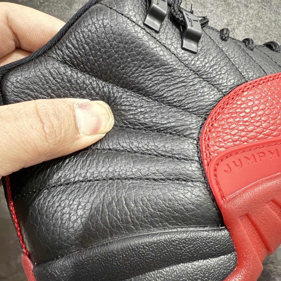 图片[3]-【TK至尊版】Air Jordan AJ12 Retro 潮流 中帮 复古篮球鞋 黑红 CT8013-002nn一比一原厂皮 最正确的版型鞋盒 鞋盒标 芯片 更多12代的配色陆续出齐真真的做到市场12代天花板 国外强烈推荐版本外贸混卖专供品质国内专业外贸AJ大厂出品原厂楦头纸板 原厂皮料打造 原厂真碳板 内置气垫  尺码：40 40.5 41 42 42.5 43 44 44.5 45 46 47.5 编码：ZG480520-莆田鞋批发中心