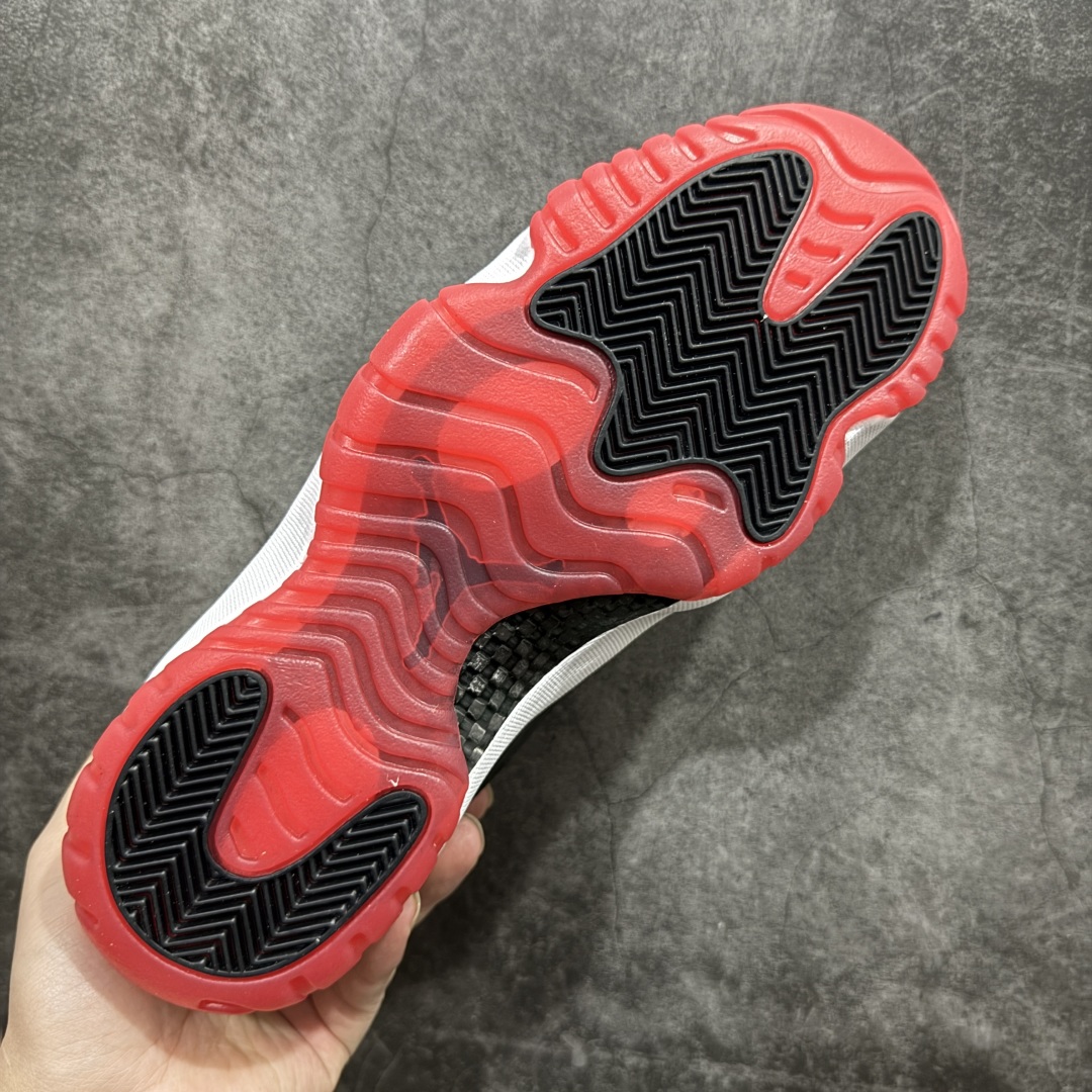 图片[9]-【纯原外贸版本】乔丹11代 Air Jordan 11 Low Bred AJ11黑红2025 低帮nn纯原大厂出品 正确纯原鞋标n官方即将发售 原楦原材料打造n正确黑碳板 原厂牛津布➕原厂漆皮 货号 FV5104-006nSize 40-47.5 编码：X10380420-莆田鞋批发中心