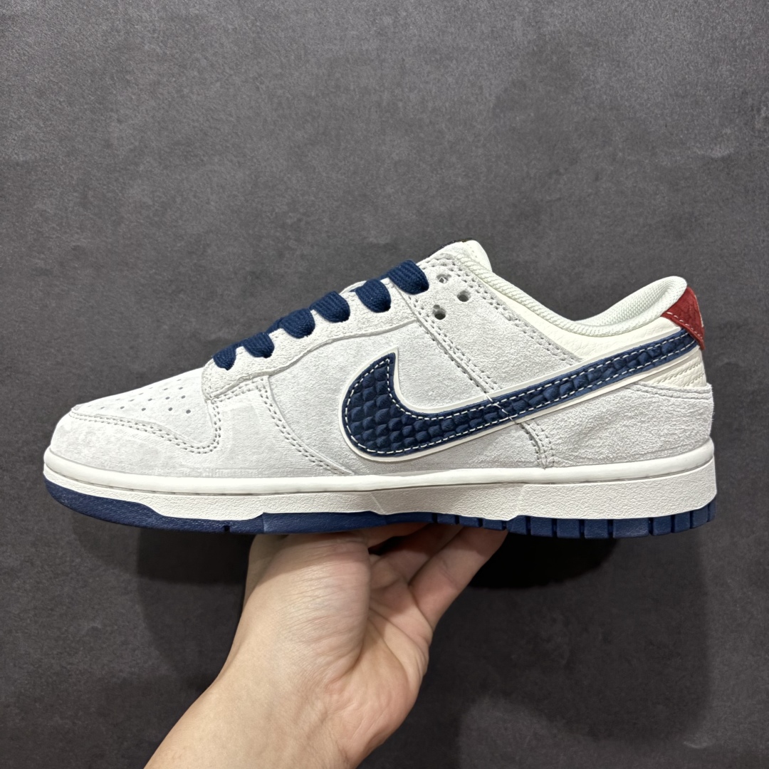 图片[2]-【定制版】Nk SB Dunk Low 蛇年限定 蓝蛇纹勾 周年高端定制 低帮休闲板鞋 XX3168-112rn#定制鞋盒 大厂纯原品质出货 超高清洁度 皮料切割干净无任何毛边 细节完美 r 尺码：36 36.5 37.5 38 38.5 39 40 40.5 41 42 42.5 43 44 44.5 45  编码：HXS340360-莆田鞋批发中心