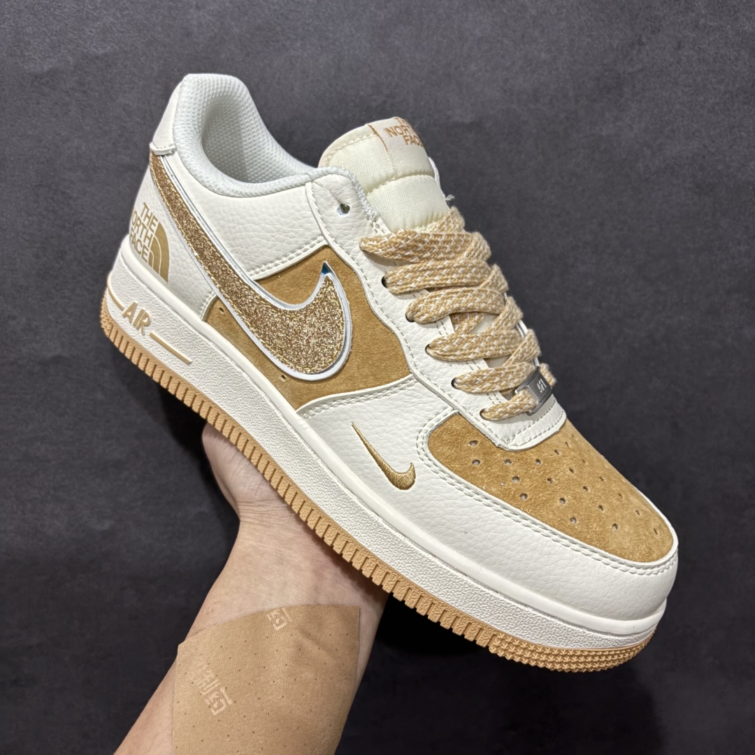 图片[3]-【定制版】Nike Air Force 1 Low 07 x The North Face 白黄小钩满天星n原楦头原纸板 打造纯正低帮空军版型 专注外贸渠道 全掌内置蜂窝气垫原盒配件 原厂中底钢印、拉帮完美官方货号：QY6818 533 Size：36 36.5 37.5 38 38.5 39 40 40.5 41 42 42.5 43 44 44.5 45 编码：CC280300-莆田鞋批发中心