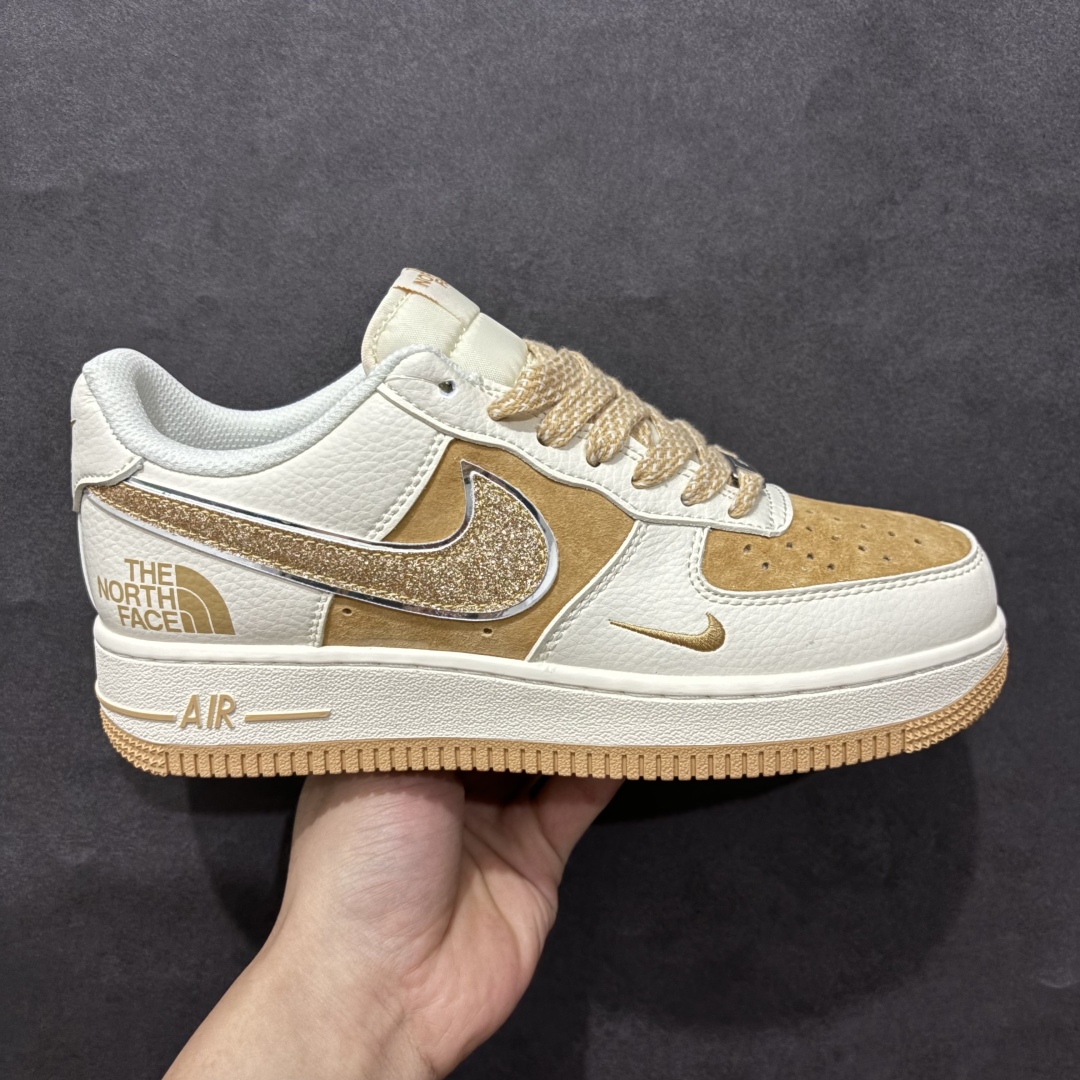 【定制版】Nike Air Force 1 Low 07 x The North Face 白黄小钩满天星n原楦头原纸板 打造纯正低帮空军版型 专注外贸渠道 全掌内置蜂窝气垫原盒配件 原厂中底钢印、拉帮完美官方货号：QY6818 533 Size：36 36.5 37.5 38 38.5 39 40 40.5 41 42 42.5 43 44 44.5 45 编码：CC280300-莆田鞋批发中心