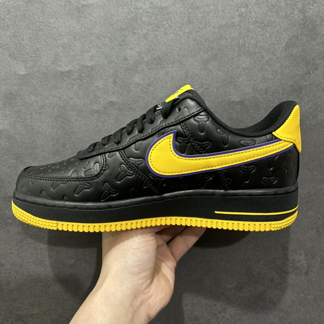 图片[2]-【头层正确版】Nk Air Force 1\’07 Low 科比印花 空军一号低帮休闲板鞋 HV5122-001rn定制皮料 原楦原纸板正确压印细节 版型到位 价格合理n纯正空军版型 高清洁度 内置全掌气垫 推荐版本r 尺码：36 36.5 37.5 38 38.5 39 40 40.5 41 42 42.5 43 44 44.5 45  编码：LF270290-莆田鞋批发中心