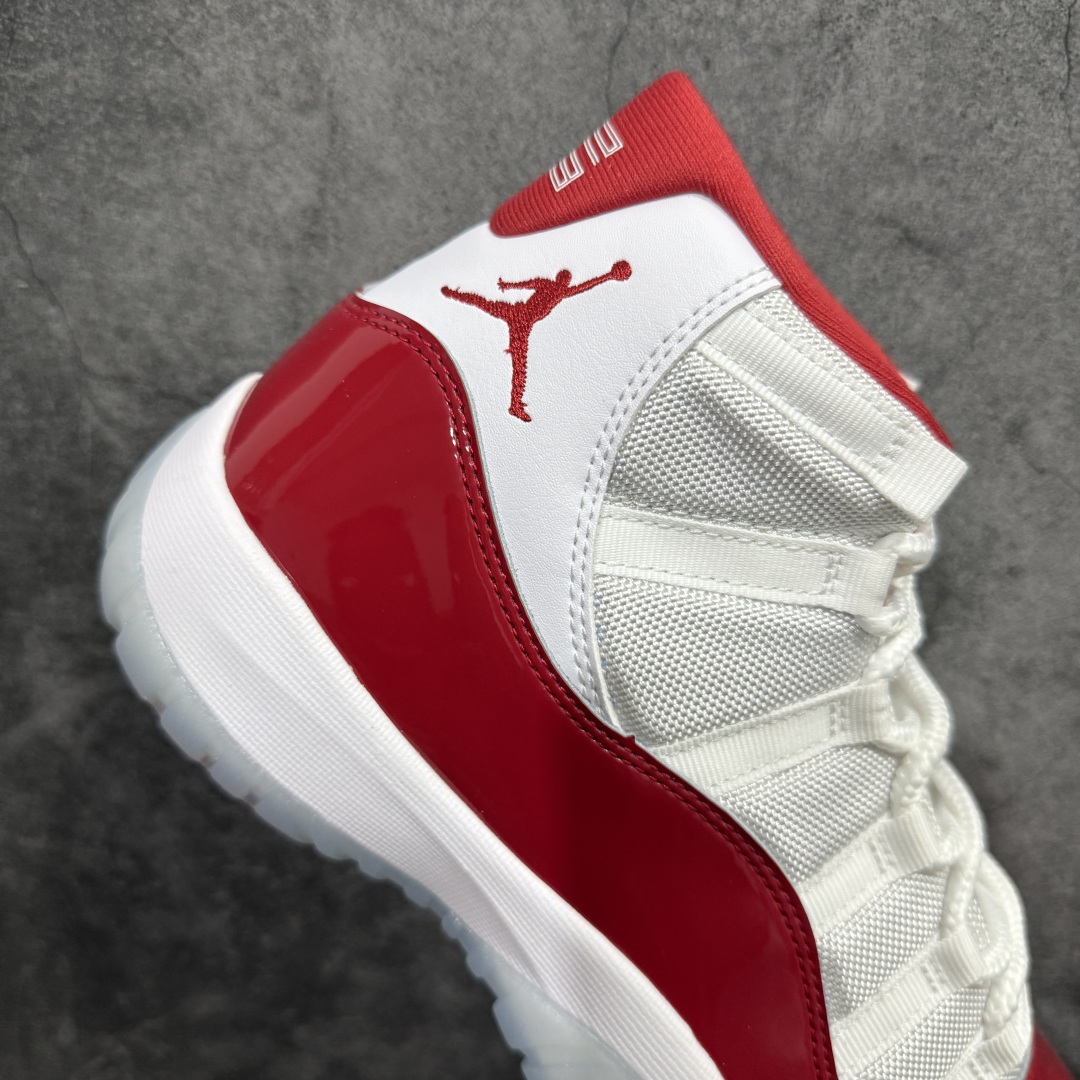 图片[7]-【裁片特价】Air Jordan AJ11 \”Cherry\” 樱桃白红 CT8012-116 原楦原档案数据开模打造 原厂中底拉帮钢印 原厂漆皮 防冻不开裂 头层皮料 原装鞋撑 水晶大底正确色度色泽 原楦原数据刺绣 原厂车缝走线及对位 毫厘不差 飞人logo采用原数据电脑刺绣 原装正品碳纤维真实碳板 增强抗扭 原内标 原盒标 正确官方原盒 原厂防氧化水晶外底 原厂配套厂全掌solo气垫 尺码对应库存明细‼️ 编码：GQ290320-莆田鞋批发中心