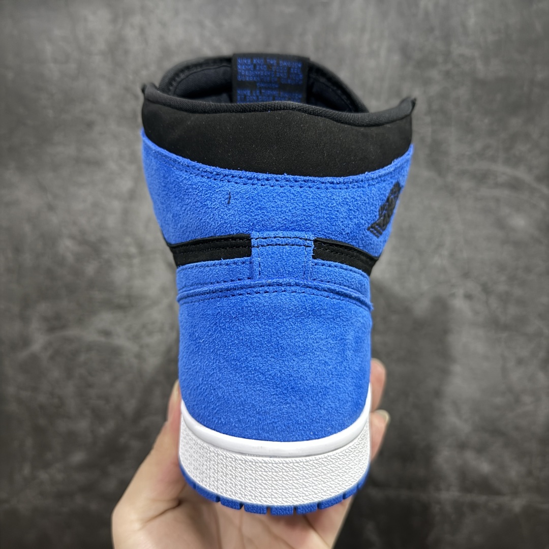 图片[4]-【裁片福利】Air Jordan AJ1 Retro High 翻毛皮皇家蓝 DZ5485-042 全套原纸板楦头开发 原厂特供皮料加持 确保原汁原味 完美呈现一代版型 一比一鞋头弧度高度鞋身弧度 数据细节工艺流程均保持原鞋一致 后跟弧度收口自然对折 极致一眼正品既视感 原厂皮料 进口玻璃冲刀皮料裁剪零毛边 承诺百分百一致原鞋 全鞋电脑针车工艺 鞋面清洁度最高QC检验标准 控制溢胶 飞翼3D高频深度立体 鞋盒、防尘纸 均采购来自原厂 尺码对应库存‼️ 编码：GQ290320-莆田鞋批发中心