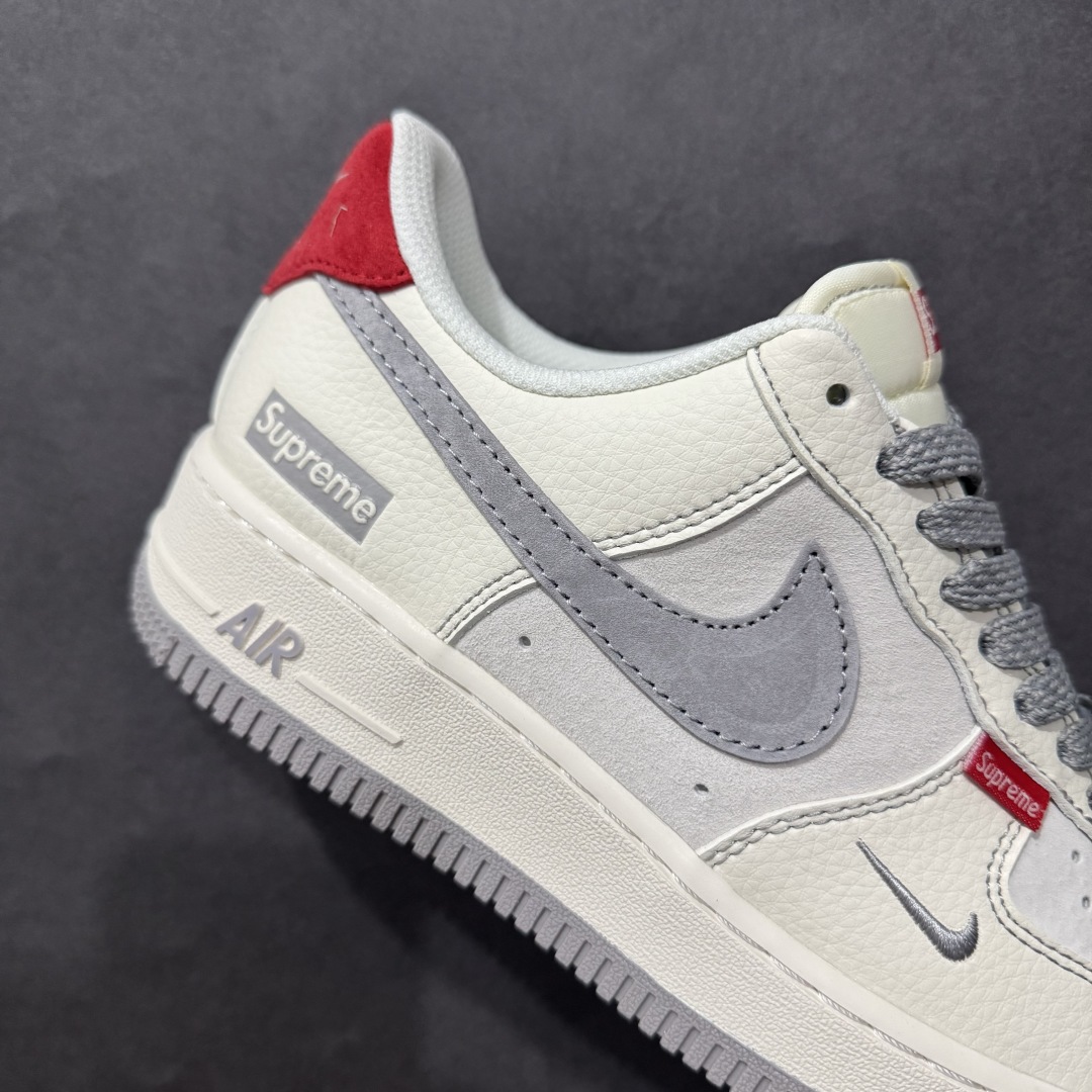 图片[6]-【定制版】Nike Air Force 1 Low 07 x Supreme 白灰红小钩满天星n原楦头原纸板 打造纯正低帮空军版型 专注外贸渠道 全掌内置蜂窝气垫原盒配件 原厂中底钢印、拉帮完美官方货号：BB7518 020 Size：36 36.5 37.5 38 38.5 39 40 40.5 41 42 42.5 43 44 44.5 45 编码：HXS310320-莆田鞋批发中心