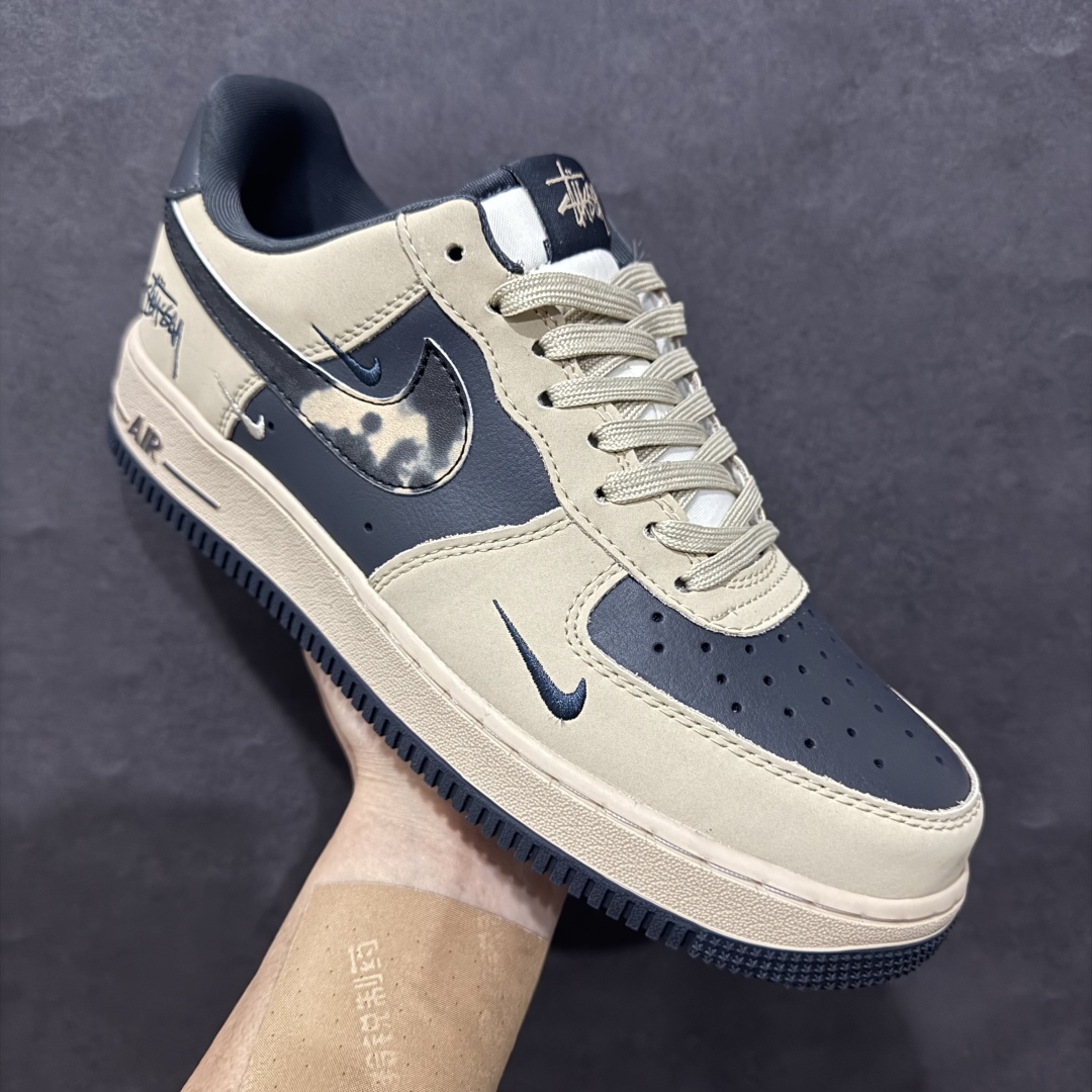 图片[3]-【公司级】Nike Air Force 1 Low 07 x Stussy 棕灰小钩n原楦头原纸板 打造纯正低帮空军版型 专注外贸渠道 全掌内置蜂窝气垫原盒配件 原厂中底钢印、拉帮完美官方货号：KK1988 033 Size：36 36.5 37.5 38 38.5 39 40 40.5 41 42 42.5 43 44 44.5 45 编码：HXS310320-莆田鞋批发中心