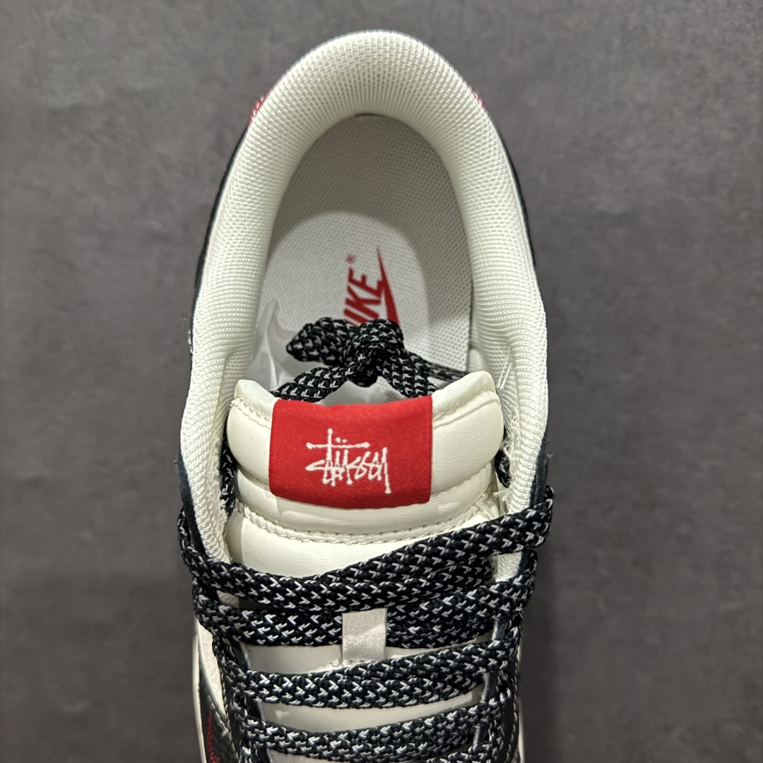 图片[7]-【定制版】Nike SB Dunk Low x Stussy 蛇年限定 灰黑小钩满天星n纯原大厂出品 极力推荐n原装头层材料 独家版型蒸餾加工n帶來的是更好的视觉和脚感体验n大厂纯原品质出货 清洁度 电绣工艺皮料切割干净无任何毛边 细节完美 官方货号：HH7518 031 尺码：36 36.5 37.5 38 38.5 39 40 40.5 41 42 42.5 43 44 44.5 45  编码：HXS320340-莆田鞋批发中心