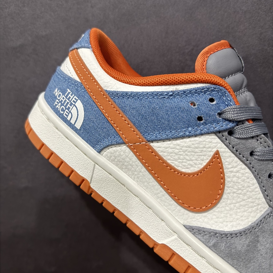 图片[6]-【定制版】Nike SB Dunk Low x The North Face 白灰蓝小钩满天星n纯原大厂出品 极力推荐n原装头层材料 独家版型蒸餾加工n帶來的是更好的视觉和脚感体验n大厂纯原品质出货 清洁度 电绣工艺皮料切割干净无任何毛边 细节完美 官方货号：CY5979 104 尺码：36 36.5 37.5 38 38.5 39 40 40.5 41 42 42.5 43 44 44.5 45  编码：QF300320-莆田鞋批发中心