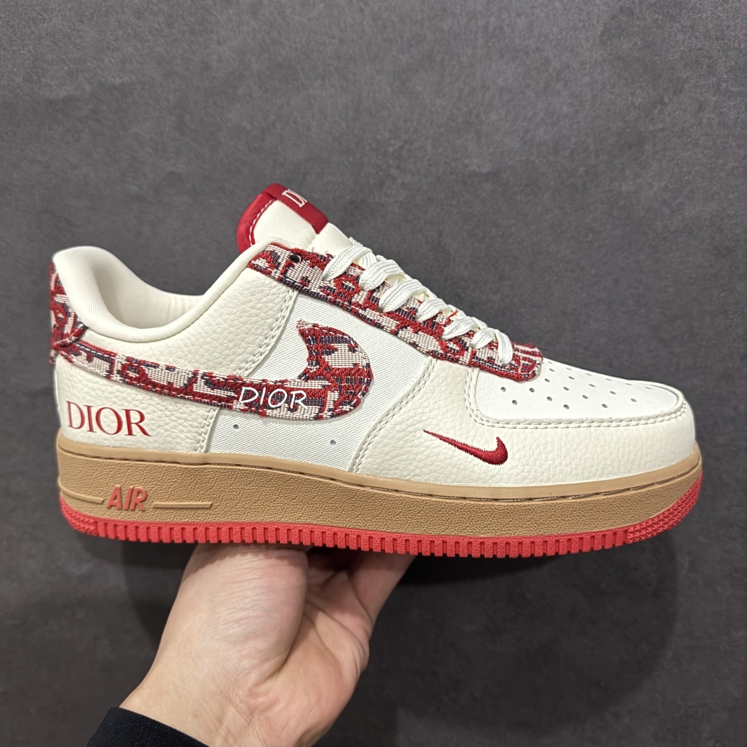 【定制版】Nk Air Force 1\’07 Low 迪奥联名 米红花纹 空军一号低帮休闲板鞋 KK1988-049rn#原楦头原纸板 原装鞋盒 定制五金配件 内置全掌气垫 原厂鞋底 r 尺码：36 36.5 37.5 38 38.5 39 40 40.5 41 42 42.5 43 44 44.5 45  编码：HXS310320-莆田鞋批发中心