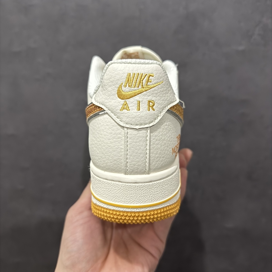 图片[4]-【公司级】Nike Air Force 1 Low 北面联名n原楦头原纸板 打造纯正空军版型 专注外贸渠道 全掌内置蜂窝气垫原盒配件 原厂中底钢印、拉帮完美  官方货号：QY6818 533 Size：36 36.5 37.5 38 38.5 39 40 40.5 41 42 42.5 43 44 45  编码：CC280300-莆田鞋批发中心