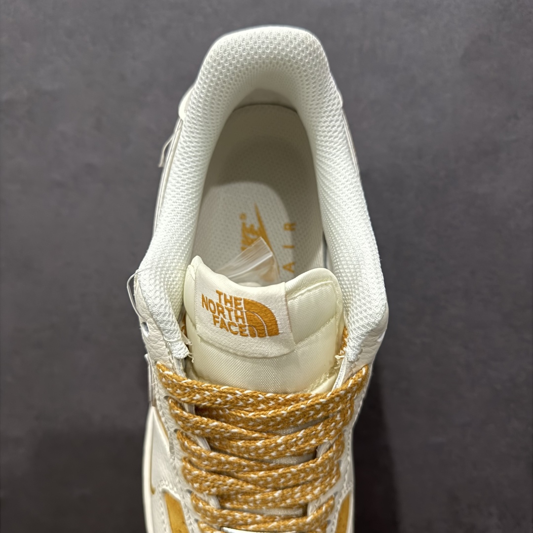 图片[7]-【公司级】Nike Air Force 1 Low 北面联名n原楦头原纸板 打造纯正空军版型 专注外贸渠道 全掌内置蜂窝气垫原盒配件 原厂中底钢印、拉帮完美  官方货号：QY6818 533 Size：36 36.5 37.5 38 38.5 39 40 40.5 41 42 42.5 43 44 45  编码：CC280300-莆田鞋批发中心