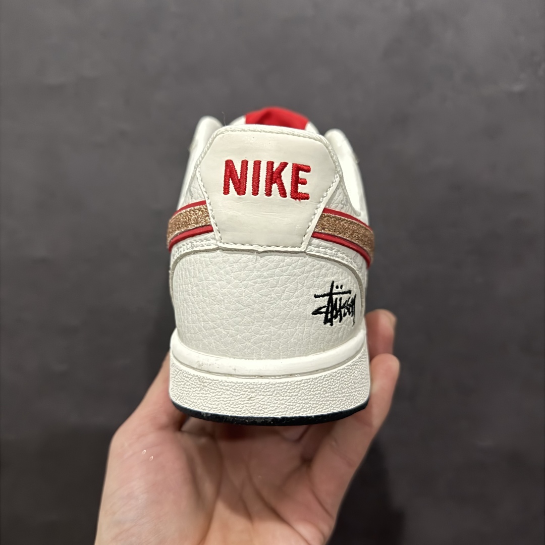 图片[4]-【公司级】Nike Court Vision Low x Stussy x Supreme 白红满天星n休闲运动板鞋 纯原版本n低帮百搭透气休闲运动板鞋，经典耐用的设计n兼顾舒适脚感和出众风范，演绎匠心之作n结构性的支撑贴合感结合复古篮球设计，塑就场外全明星风范官方货号: FD5188 126n码数：36 36.5 37.5 38 38.5 39 40 40.5 41 42 42.5 43 44 44.5 45 编码：CC260280-莆田鞋批发中心