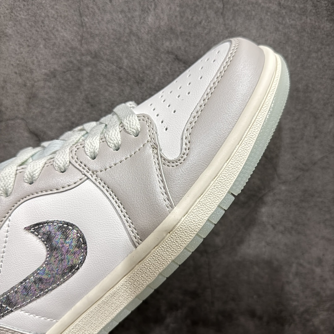 图片[6]-【K版】Nike Air Jordan 1 Low OG\”Year of the Snake\”AJ1乔丹一代低帮经典复古文化休闲运动篮球鞋“浅灰白淡绿蛇年” 货号：HF3144-100鞋码：36 36.5 37.5 38 38.5 39 40 40.5 41 42 42.5 43 44 44.5 45 46 编码：LDS230250-莆田鞋批发中心