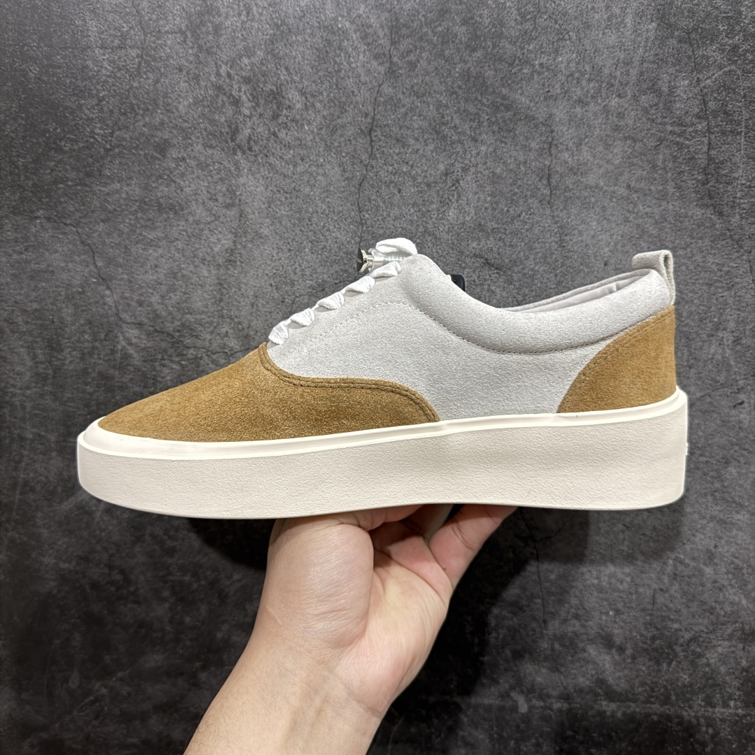 图片[2]-【广东纯原版本】敬畏上帝/Fear of God FOG 101 Low Top Sneaker 低帮板鞋 夜蓝浅灰米白色 欧美范儿必备 洛杉矶街头奢牌 平底低帮增高系带百搭休闲运动板鞋 附赠精致鞋带与配防尘袋配件 采用翻毛皮与牛剖革鞋面材质 外置耐磨橡胶大底Size：39 40 41 42 43 44 45 编码：TL290310-莆田鞋批发中心