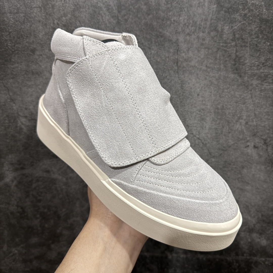 图片[3]-【广东纯原版本】敬畏上帝/Fear of God FOG 101 High Top Sneaker 高帮板鞋 夜蓝浅灰米白色 欧美范儿必备 洛杉矶街头奢牌 平底低帮增高系带百搭休闲运动板鞋 附赠精致鞋带与配防尘袋配件 采用翻毛皮与牛剖革鞋面材质 外置耐磨橡胶大底Size：39 40 41 42 43 44 45 编码：TL410430-莆田鞋批发中心