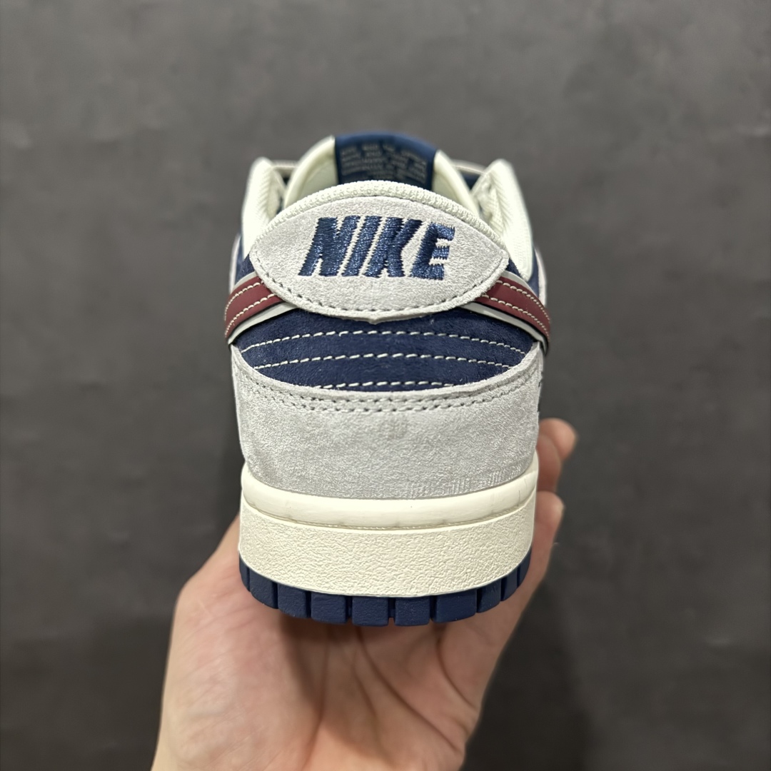 图片[4]-【定制版】Nk SB Dunk Low 斯图西联名 黑八酒红勾 周年高端定制 低帮休闲板鞋rn#定制鞋盒 大厂纯原品质出货 超高清洁度 皮料切割干净无任何毛边 细节完美货号：DM6868-022r 尺码：36 36.5 37.5 38 38.5 39 40 40.5 41 42 42.5 43 44 44.5 45  编码：HXS340360-莆田鞋批发中心