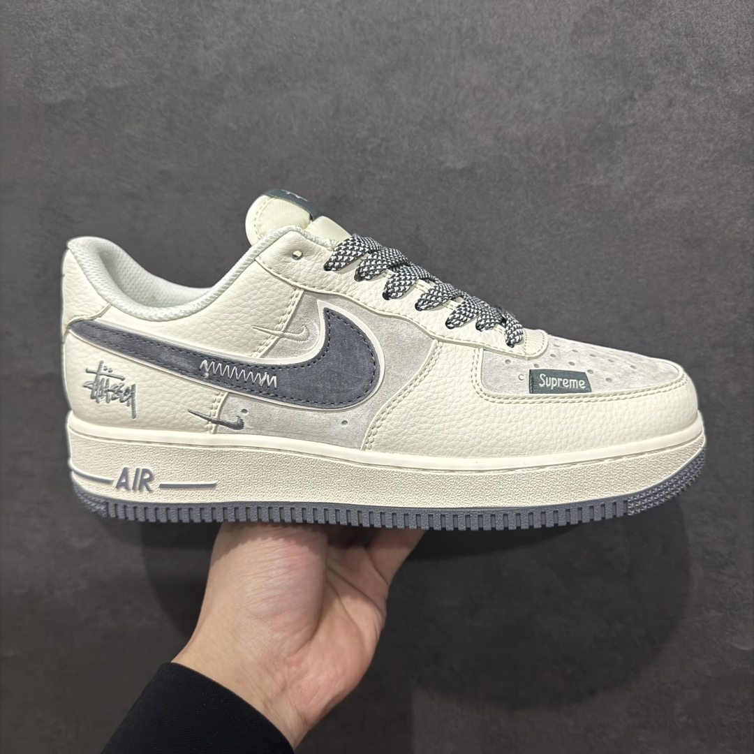 【公司级】Nike Air Force 1 Low 07 x Stussy x Supreme 白灰双小钩满天星n原楦头原纸板 打造纯正低帮空军版型 专注外贸渠道 全掌内置蜂窝气垫原盒配件 原厂中底钢印、拉帮完美官方货号：DM6688 003 Size：36 36.5 37.5 38 38.5 39 40 40.5 41 42 42.5 43 44 44.5 45 编码：HXS310320-莆田鞋批发中心