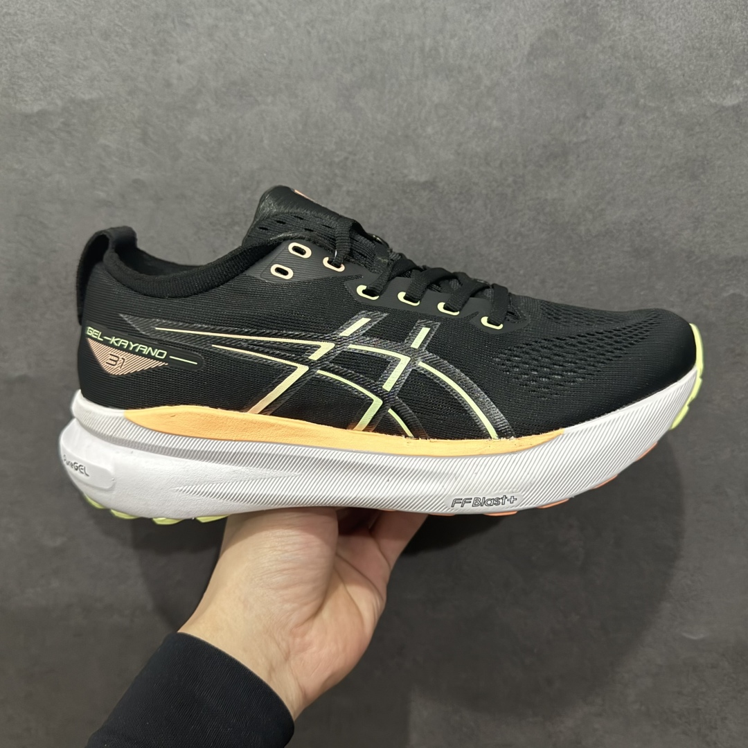 【公司级】Asics Gel-Kayano 31 Platinum  亚瑟士31代 运动休闲透气专业跑鞋 rn原档案据数开发楦型纸版 原装印尼工代进口单丝纤维程工网布鞋面，更贴合脚型和舒适透气，后跟稳定片带来合脚舒适的穿着感优化后的GEL，提供更好的缓冲保护性，FLYTEFOAM BLAST中底科技，兼具轻量、缓冲、回弹，提升跑步推进力，给跑步健将营造新的跑步体验。 r 尺码：36 37 37.5 38 39 39.5 40 40.5 41.5 42 42.5 43.5 44 45  编码：LDS230250-莆田鞋批发中心