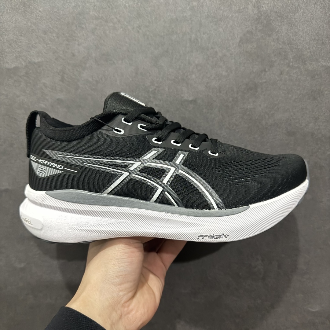 【公司级】Asics Gel-Kayano 31 Platinum  亚瑟士31代 运动休闲透气专业跑鞋 rn原档案据数开发楦型纸版 原装印尼工代进口单丝纤维程工网布鞋面，更贴合脚型和舒适透气，后跟稳定片带来合脚舒适的穿着感优化后的GEL，提供更好的缓冲保护性，FLYTEFOAM BLAST中底科技，兼具轻量、缓冲、回弹，提升跑步推进力，给跑步健将营造新的跑步体验。 r 尺码：36 37 37.5 38 39 39.5 40 40.5 41.5 42 42.5 43.5 44 45  编码：LDS230250-莆田鞋批发中心