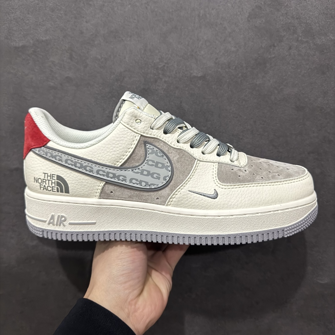 【定制版】Nike Air Force 1 Low 07 x The North Face x CDG 白灰小钩双鞋带n原楦头原纸板 打造纯正低帮空军版型 专注外贸渠道 全掌内置蜂窝气垫原盒配件 原厂中底钢印、拉帮完美官方货号：DM6868 049 Size：36 36.5 37.5 38 38.5 39 40 40.5 41 42 42.5 43 44 44.5 45 编码：HXS310320-莆田鞋批发中心