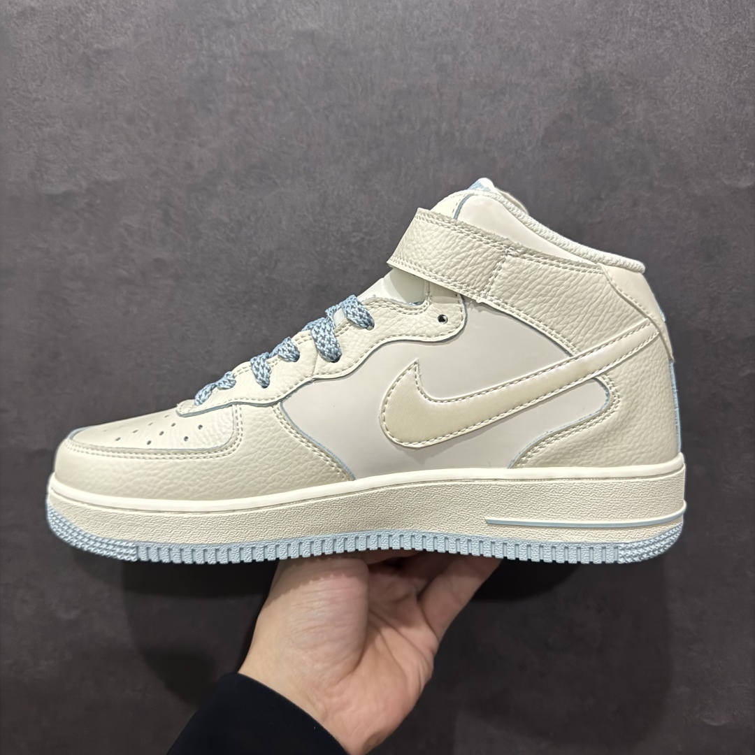 图片[2]-【公司级】Nk Air Force 1\’07 Mid 天蓝珠光小勾 空军一号中帮休闲板鞋n#3M反光 定制皮料 原楦原纸板 纯正版型 清洁度完美 内置全掌气垫 货号：SG2356-802 尺码：36 36.5 37.5 38 38.5 39 40 40.5 41 42 42.5 43 44 44.5 45  编码：LF310320-莆田鞋批发中心