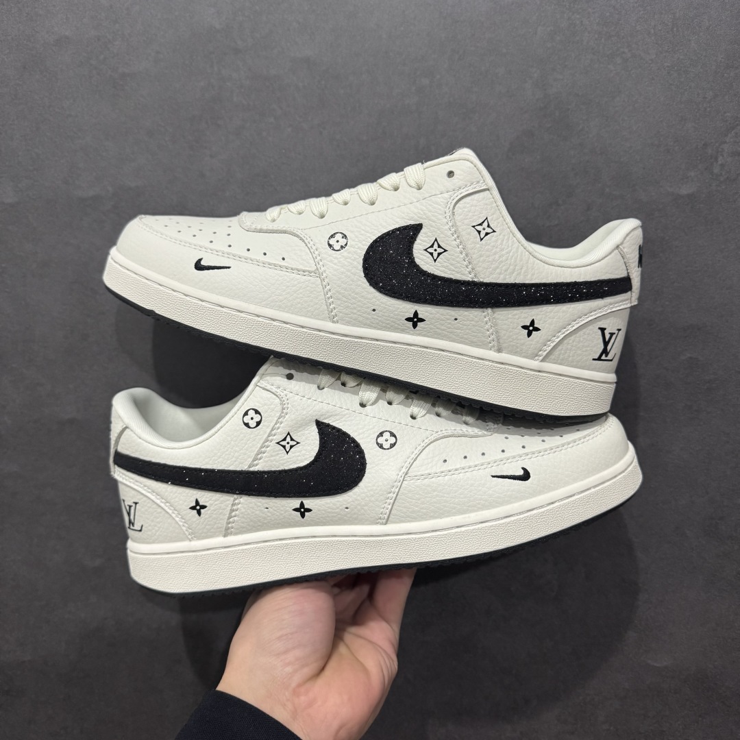 图片[9]-【定制版】Nike Court Vision Low LV联名 休闲运动板鞋低帮百搭透气休闲运动板鞋，经典耐用的设计，兼顾舒适脚感和出众风范，演绎匠心之作。结构性的支撑贴合感结合复古篮球设计，塑就场外全明星风范官方货号: FD5188 131 尺码：36 36.5 37.5 38 38.5 39 40 40.5 41 42 42.5 43 44 44.5 45 编码：CC260280-莆田鞋批发中心