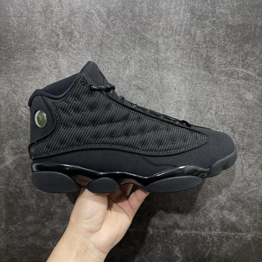 【TK至尊版】Air Jordan AJ13 纯黑 黑猫反光猫眼 414571-011n全新订单配色 高端零售外贸混卖专供品质国内专业外贸AJ大厂出品原厂楦头纸板 原厂皮料打造 3D变色原厂猫眼 真碳板 内置前后双气垫外贸大厂纯原出品 原鞋开发  版型近乎零偏差 采购原厂皮料 LOGO五金部件高价开发私模 杜绝一眼假版本 #原鞋1:1开模大底共3层贴合工艺 三层中间加入海玻璃缓震鞋垫 大底采用进口一次MD而非市面二次MD低价原料成型 进口MD材料异味较少比原鞋还少 市面异味大刺鼻 Size：40 40.5 41 42 42.5 43 44 44.5 45 46 47.5 编码：ZG460500-莆田鞋批发中心