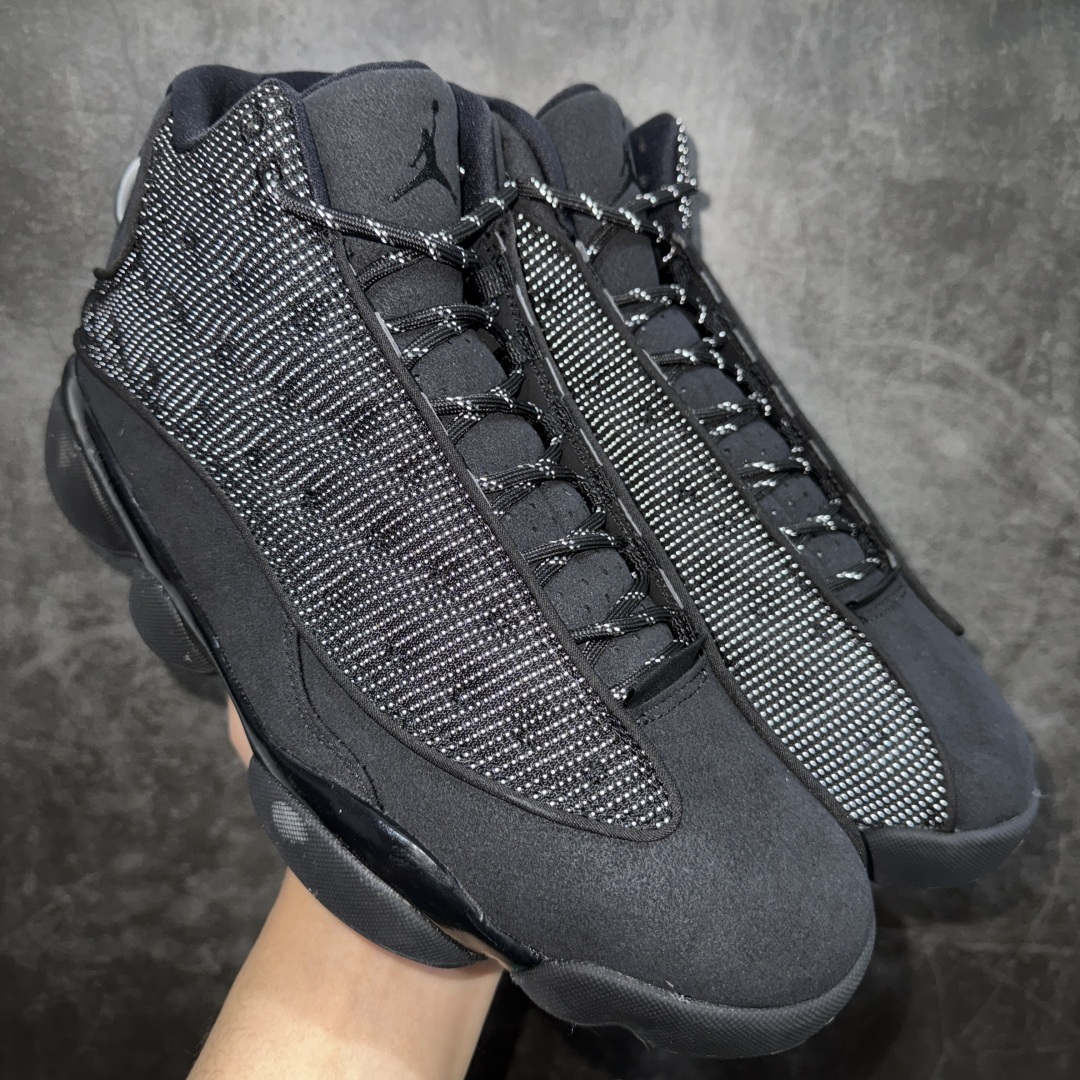 【TK至尊版】Air Jordan AJ13 纯黑 黑猫反光猫眼 414571-011n全新订单配色 高端零售外贸混卖专供品质国内专业外贸AJ大厂出品原厂楦头纸板 原厂皮料打造 3D变色原厂猫眼 真碳板 内置前后双气垫外贸大厂纯原出品 原鞋开发  版型近乎零偏差 采购原厂皮料 LOGO五金部件高价开发私模 杜绝一眼假版本 #原鞋1:1开模大底共3层贴合工艺 三层中间加入海玻璃缓震鞋垫 大底采用进口一次MD而非市面二次MD低价原料成型 进口MD材料异味较少比原鞋还少 市面异味大刺鼻 Size：40 40.5 41 42 42.5 43 44 44.5 45 46 47.5 编码：ZG460500-莆田鞋批发中心