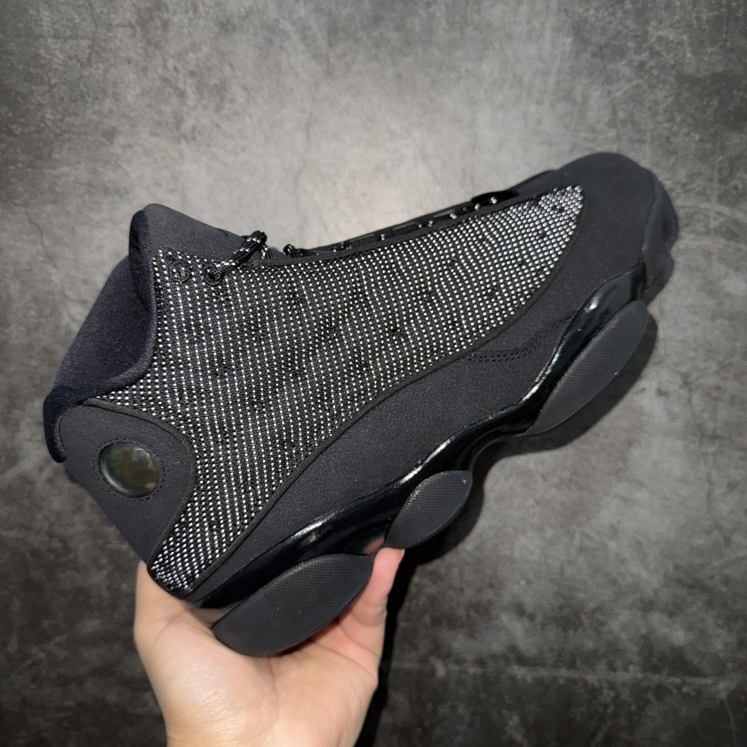 图片[3]-【TK至尊版】Air Jordan AJ13 纯黑 黑猫反光猫眼 414571-011n全新订单配色 高端零售外贸混卖专供品质国内专业外贸AJ大厂出品原厂楦头纸板 原厂皮料打造 3D变色原厂猫眼 真碳板 内置前后双气垫外贸大厂纯原出品 原鞋开发  版型近乎零偏差 采购原厂皮料 LOGO五金部件高价开发私模 杜绝一眼假版本 #原鞋1:1开模大底共3层贴合工艺 三层中间加入海玻璃缓震鞋垫 大底采用进口一次MD而非市面二次MD低价原料成型 进口MD材料异味较少比原鞋还少 市面异味大刺鼻 Size：40 40.5 41 42 42.5 43 44 44.5 45 46 47.5 编码：ZG460500-莆田鞋批发中心