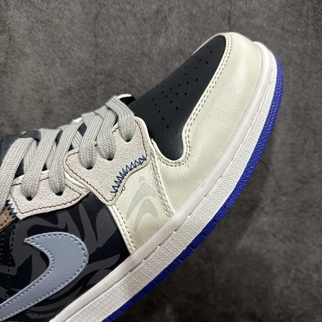 图片[6]-【FS礼盒版】Air Jordan 1 Low AJ1 乔1 熊猫恶作剧 飞跃天际线 燃情黑棕蓝 低帮复古篮球鞋 553558-154rn#配色整体围绕熊猫恶作剧飞跃天际线主题设计，鞋身整体采用专属颜料重新喷涂。特殊原创设计图标涂鸦装饰，添加潮流元素效果喷涂点缀r 尺码：35.5 36 36.5 37.5 38 38.5 39 40 40.5 41 42 42.5 43 44 44.5 45 46 47.5  编码：HXS330350-莆田鞋批发中心