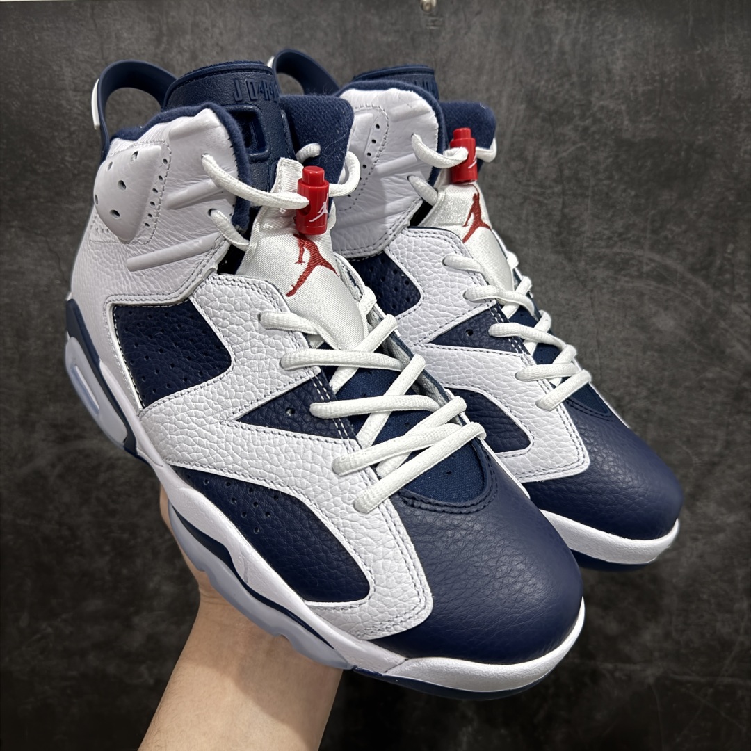 【原厂版本】 Air Jordan AJ6 Retro \”Olympic\” 奥运白蓝2024 CT8529-164n原楦原纸板 正品既视感十足‼️n采购原厂皮料 到手可放心比对原鞋上脚百分百充当正品驾驭 真正原装公司级完美鞋型 一切细节实拍所见所得！纸板中底、钢印 完美版型 一应俱全外贸专供 发国外寄售可稳妥充正操作Size：40 40.5 41 42 42.5 43 44 44.5 45 46 47.5 编码：X10420450-莆田鞋批发中心