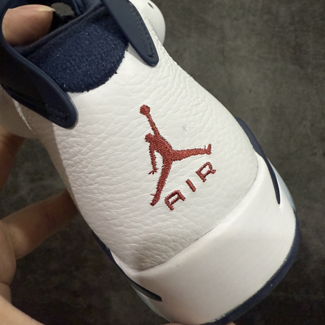 图片[2]-【原厂版本】 Air Jordan AJ6 Retro \”Olympic\” 奥运白蓝2024 CT8529-164n原楦原纸板 正品既视感十足‼️n采购原厂皮料 到手可放心比对原鞋上脚百分百充当正品驾驭 真正原装公司级完美鞋型 一切细节实拍所见所得！纸板中底、钢印 完美版型 一应俱全外贸专供 发国外寄售可稳妥充正操作Size：40 40.5 41 42 42.5 43 44 44.5 45 46 47.5 编码：X10420450-莆田鞋批发中心