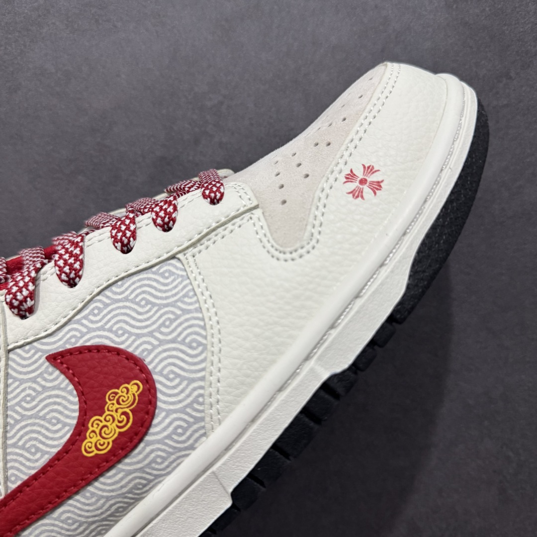 图片[5]-【定制版】 Nk SB Dunk Low 蛇年限定 祥云红勾 周年高端定制 低帮休闲板鞋rn#定制鞋盒 大厂纯原品质出货 超高清洁度 皮料切割干净无任何毛边 细节完美 r 货号：DJ2024-094 尺码：36 36.5 37.5 38 38.5 39 40 40.5 41 42 42.5 43 44 44.5 45 编码：HXS340360-莆田鞋批发中心