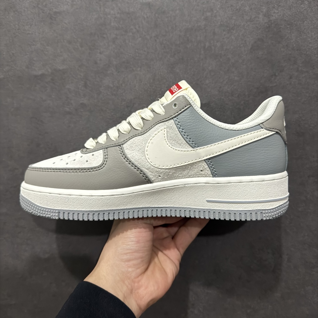 图片[2]-【公司级】Nike Air Force 1 Low 07 x Supreme 白灰蓝小钩n原楦头原纸板 打造纯正低帮空军版型 专注外贸渠道 全掌内置蜂窝气垫原盒配件 原厂中底钢印、拉帮完美官方货号：DM6688 023 Size：36 36.5 37.5 38 38.5 39 40 40.5 41 42 42.5 43 44 44.5 45 编码：HXS310320-莆田鞋批发中心