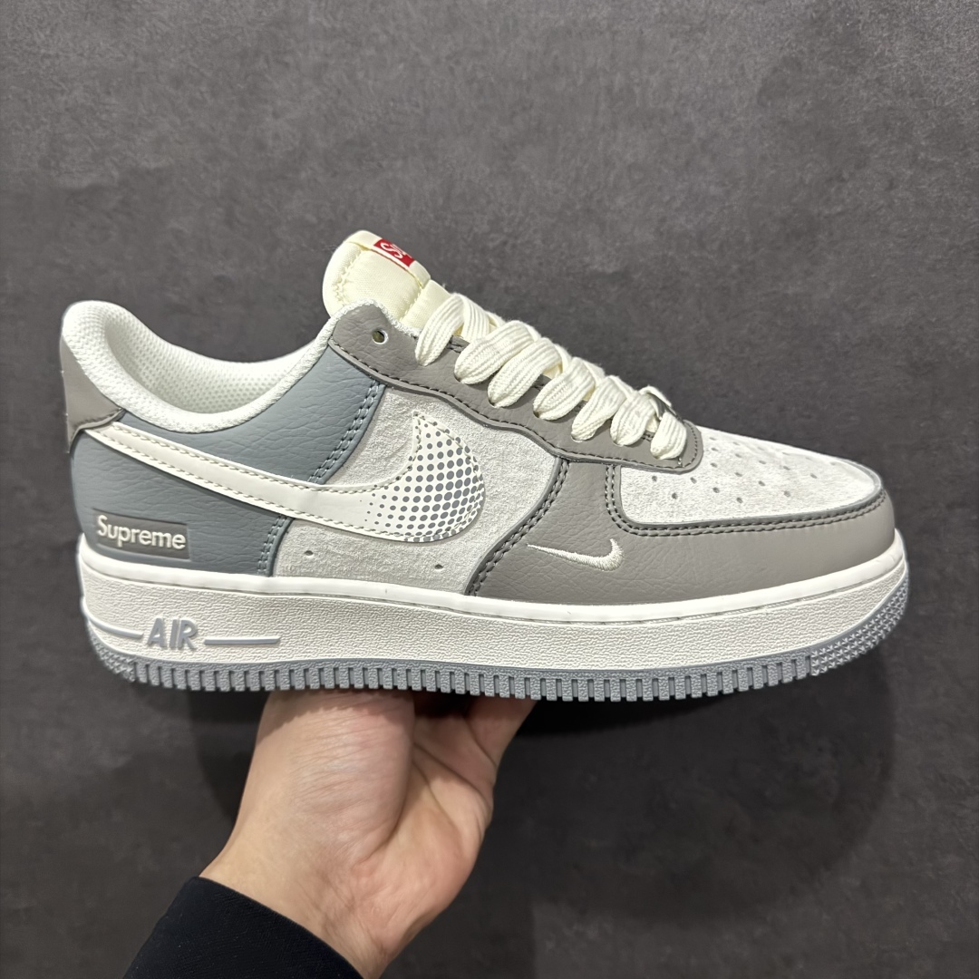 【公司级】Nike Air Force 1 Low 07 x Supreme 白灰蓝小钩n原楦头原纸板 打造纯正低帮空军版型 专注外贸渠道 全掌内置蜂窝气垫原盒配件 原厂中底钢印、拉帮完美官方货号：DM6688 023 Size：36 36.5 37.5 38 38.5 39 40 40.5 41 42 42.5 43 44 44.5 45 编码：HXS310320-莆田鞋批发中心