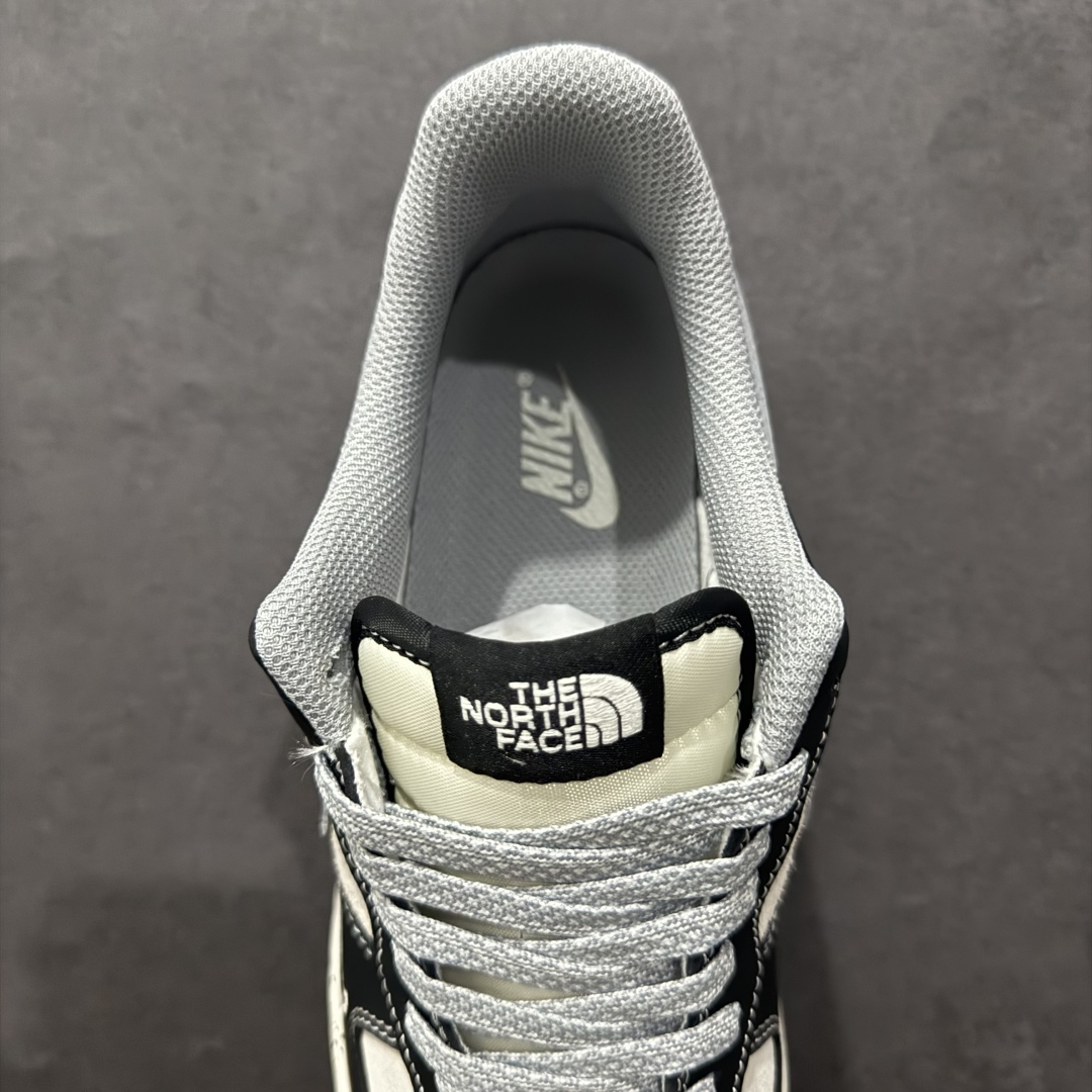 图片[7]-【公司级】Nike Air Force 1 Low 07 x The North Face 白黑灰小钩满天星n原楦头原纸板 打造纯正低帮空军版型 专注外贸渠道 全掌内置蜂窝气垫原盒配件 原厂中底钢印、拉帮完美官方货号：DM6688 020 Size：36 36.5 37.5 38 38.5 39 40 40.5 41 42 42.5 43 44 44.5 45 编码：HXS310320-莆田鞋批发中心