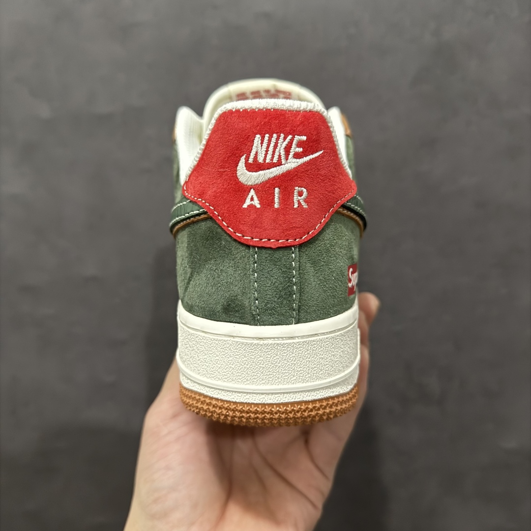 图片[4]-【公司级】海外限量发售NIke Air Force 1 \’07 Low “Supreme联名蛇年限定–青棕双勾”空军一号 低帮 运动鞋 休闲鞋 折边针车 工艺难度大 原楦头原纸板 原装鞋盒 定制五金配件 内置全掌气垫 原厂鞋底货号：DM6688-025 Size：36 36.5 37.5 38 38.5 39 40 40.5 41 42 42.5 43 44 44.5 45 编码：HXS310320-莆田鞋批发中心