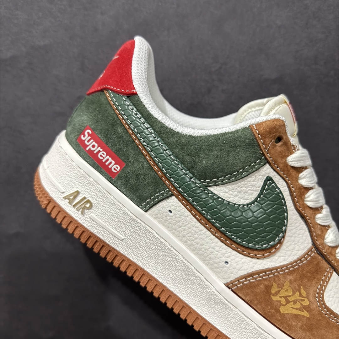 图片[6]-【公司级】海外限量发售NIke Air Force 1 \’07 Low “Supreme联名蛇年限定–青棕双勾”空军一号 低帮 运动鞋 休闲鞋 折边针车 工艺难度大 原楦头原纸板 原装鞋盒 定制五金配件 内置全掌气垫 原厂鞋底货号：DM6688-025 Size：36 36.5 37.5 38 38.5 39 40 40.5 41 42 42.5 43 44 44.5 45 编码：HXS310320-莆田鞋批发中心