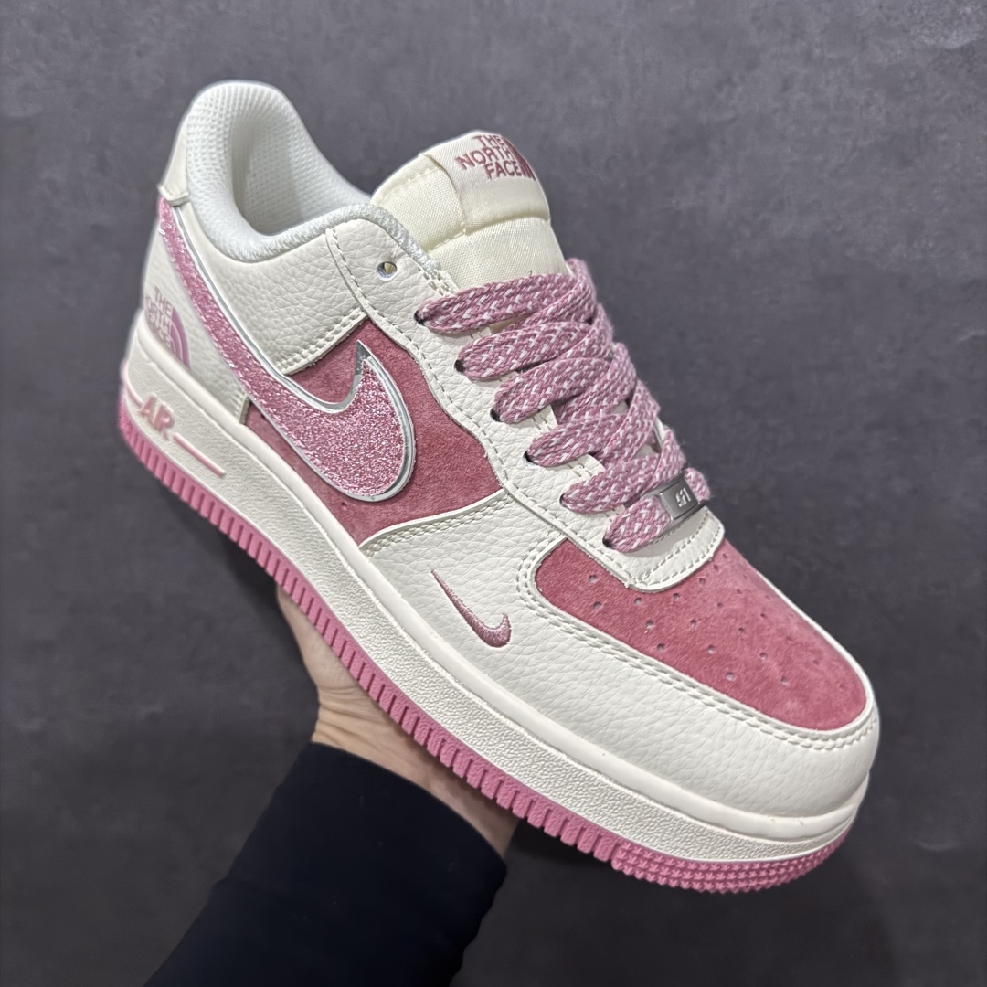 图片[3]-【定制版】Nike Air Force 1 Low 07 x The North Face 白粉小钩满天星n原楦头原纸板 打造纯正低帮空军版型 专注外贸渠道 全掌内置蜂窝气垫原盒配件 原厂中底钢印、拉帮完美官方货号：QY6818 538 Size：36 36.5 37.5 38 38.5 39 40 编码：CC280300n-莆田鞋批发中心