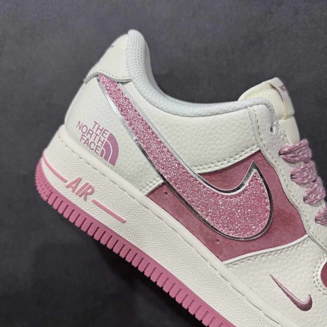 图片[6]-【定制版】Nike Air Force 1 Low 07 x The North Face 白粉小钩满天星n原楦头原纸板 打造纯正低帮空军版型 专注外贸渠道 全掌内置蜂窝气垫原盒配件 原厂中底钢印、拉帮完美官方货号：QY6818 538 Size：36 36.5 37.5 38 38.5 39 40 编码：CC280300n-莆田鞋批发中心