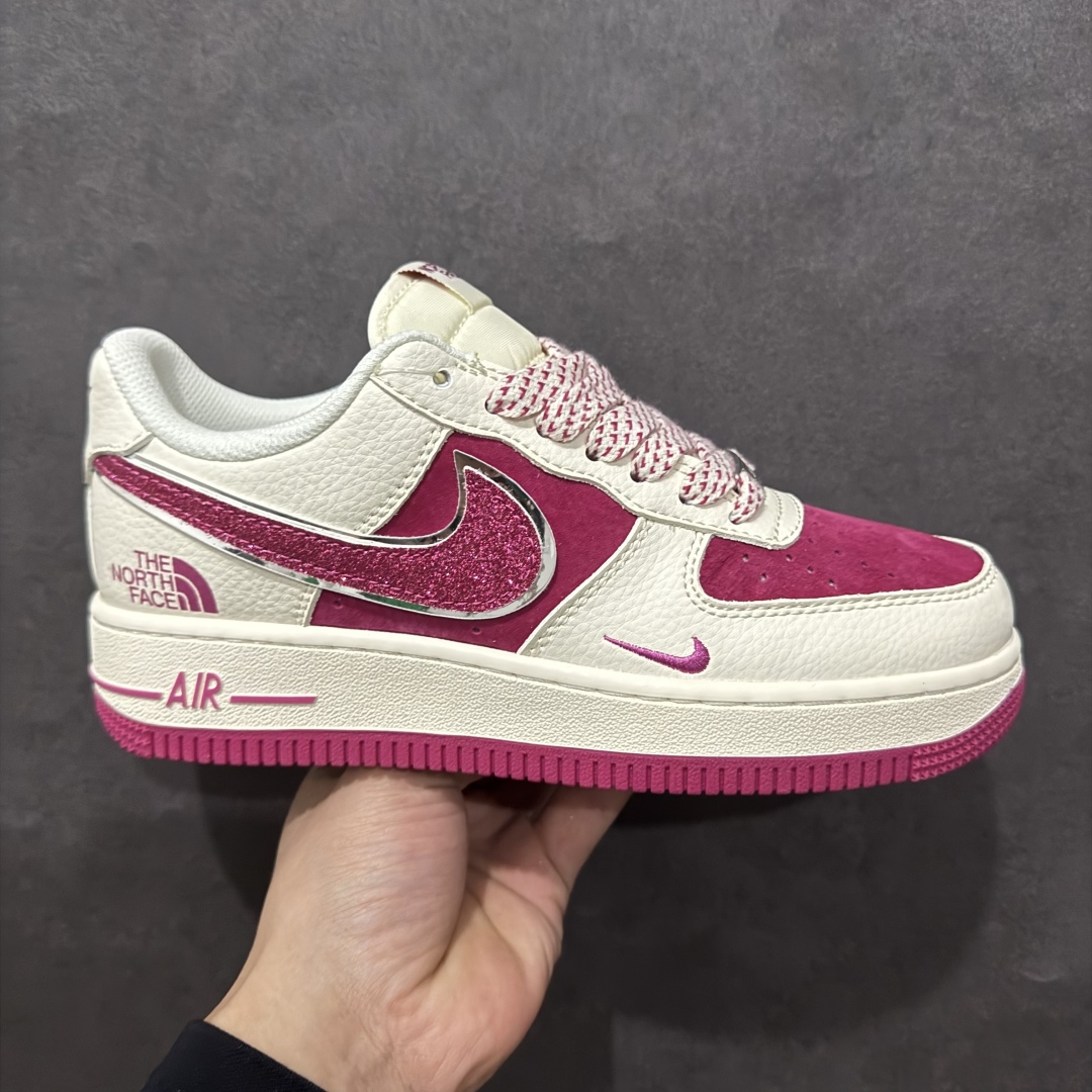 【定制版】Nike Air Force 1 Low 07 x The North Face 白玫红小钩满天星n原楦头原纸板 打造纯正低帮空军版型 专注外贸渠道 全掌内置蜂窝气垫原盒配件 原厂中底钢印、拉帮完美官方货号：QY6818 537 Size：36 36.5 37.5 38 38.5 39 40 编码：CC280300n-莆田鞋批发中心