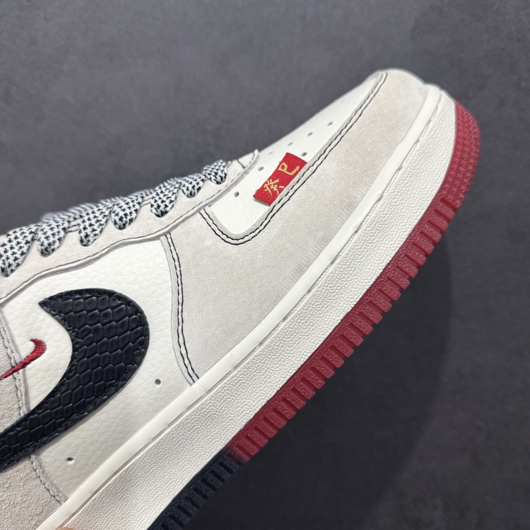 图片[5]-【公司级】海外限量发售 Air Force 1 07 low “联名蛇年限定——黑蛇纹勾” 低帮 运动鞋 休闲鞋 折边针车 工艺难度大 原楦头原纸板 原装鞋盒 定制五金配件 内置全掌气垫 原厂鞋底货号：hh7518-033nsize：36 36.5 37.5 38 38.5 39 40 40.5 41 42 42.5 43 44 44.5 45 编码：HXS310320-莆田鞋批发中心