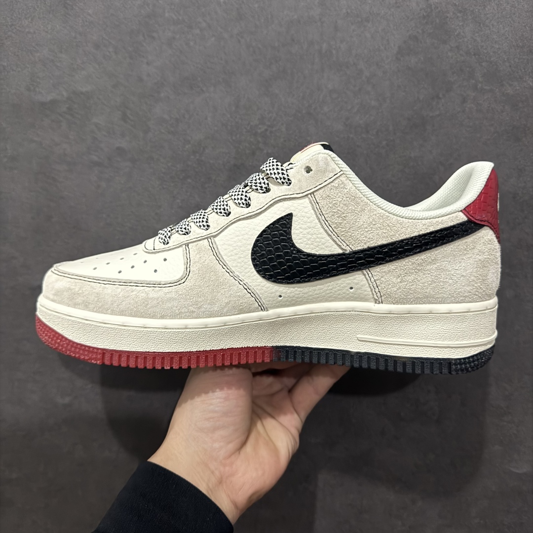 图片[2]-【公司级】海外限量发售 Air Force 1 07 low “联名蛇年限定——黑蛇纹勾” 低帮 运动鞋 休闲鞋 折边针车 工艺难度大 原楦头原纸板 原装鞋盒 定制五金配件 内置全掌气垫 原厂鞋底货号：hh7518-033nsize：36 36.5 37.5 38 38.5 39 40 40.5 41 42 42.5 43 44 44.5 45 编码：HXS310320-莆田鞋批发中心