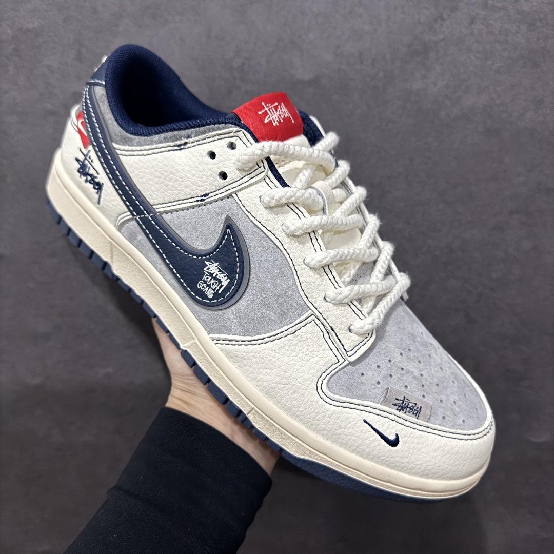 图片[3]-Nk SB Dunk Low 斯图西联名 签名藏蓝勾 周年高端定制 低帮休闲板鞋 DM6868-034rn#定制鞋盒 大厂纯原品质出货 超高清洁度 皮料切割干净无任何毛边 细节完美 r 尺码：36 36.5 37.5 38 38.5 39 40 40.5 41 42 42.5 43 44 44.5 45  编码：HXS340360-莆田鞋批发中心