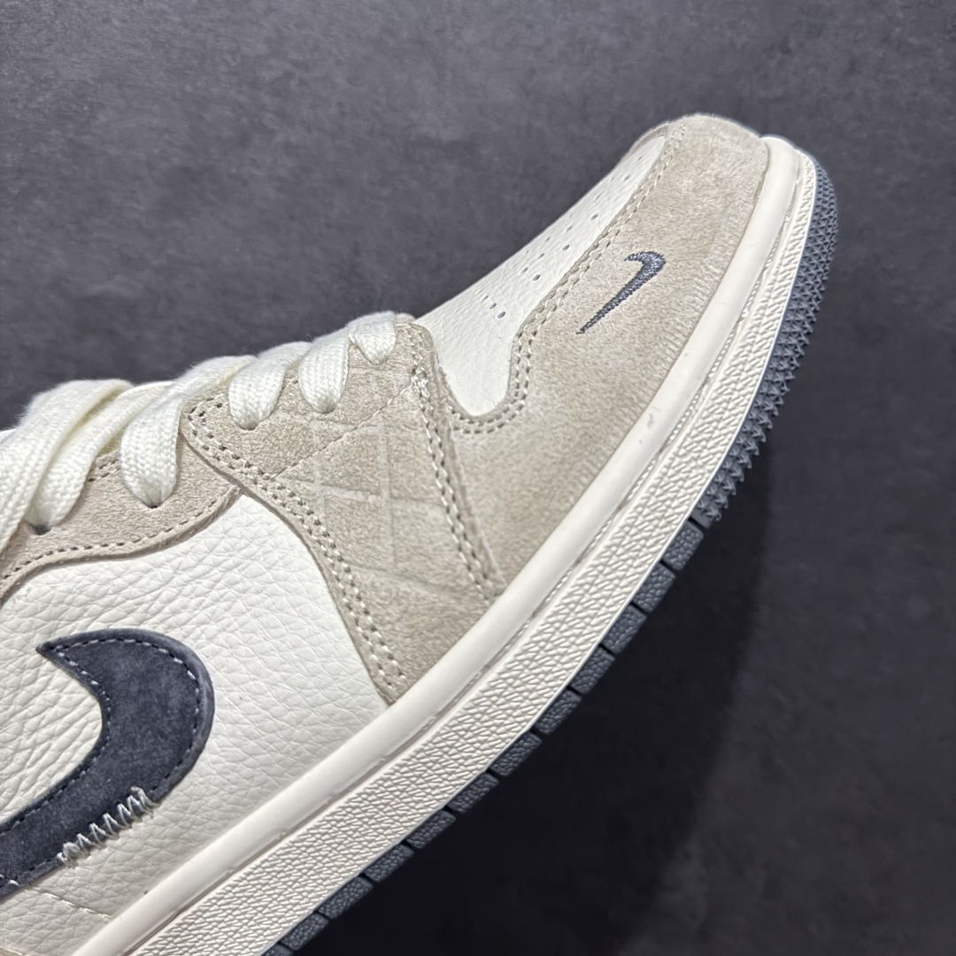 图片[5]-【定制版】Air Jordan 1 Low AJ1 乔1 斯图西联名 奶灰暗格 高端定制 低帮复古篮球鞋 DM9188-014rn#定制鞋盒 大厂纯原品质出货 超高清洁度 皮料切割干净无任何毛边 细节完美 r 尺码：36 36.5 37.5 38 38.5 39 40 40.5 41 42 42.5 43 44 44.5 45  编码：HXS340360-莆田鞋批发中心