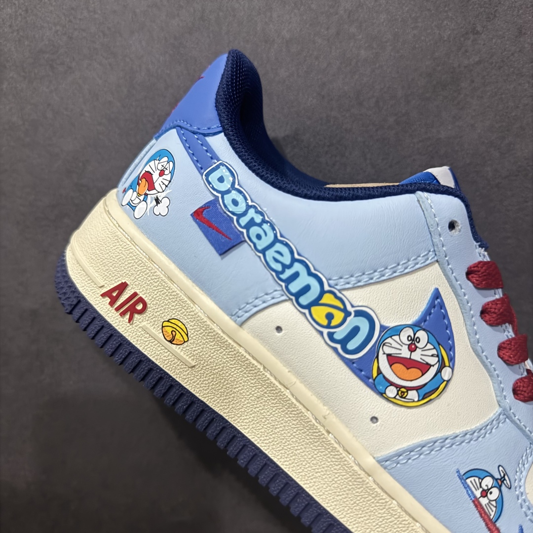 图片[6]-【公司级】漫画系列 #哆啦a梦  ✨nike air force 1 low \”竹蜻蜓”“bamboo dragonfly”n在哆啦a梦的故事中，竹蜻蜓是一种极为方便的交通工具。它让主人公大雄等角色能够轻松地在天空中飞行，无论是去上学、探索远方，还是躲避危险。它为角色们提供了一种超越地面限制的出行方式，让他们可以俯瞰城市的风景，穿梭在高楼大厦之间，或者快速地到达一些平时难以到达的地方。n 货号：xl2420-333nnsize： 36 36.5 37 38 38.5 39 40 40.5 41 42 42.5 43 44 44.5 45 编码：HXS310320-莆田鞋批发中心