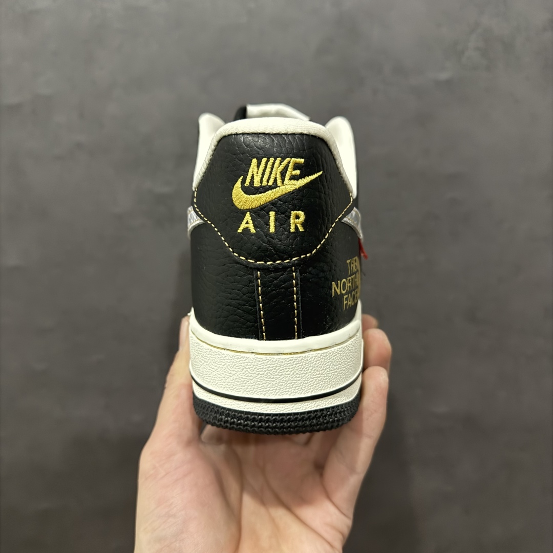 图片[4]-【定制版】耐克Nike Air Force 1 Low  空军一号 AF1 低帮百搭休闲运动板鞋。柔软、弹性十足的缓震性能和出色的中底设计，横跨复古与现代的外型结合，造就出风靡全球三十多年的Force 1。 货号：CH6336-520 尺码：36 36.5 37.5 38 38.5 39 40 40.5 41 42 42.5 43 44 45  编码：YB300320n-莆田鞋批发中心