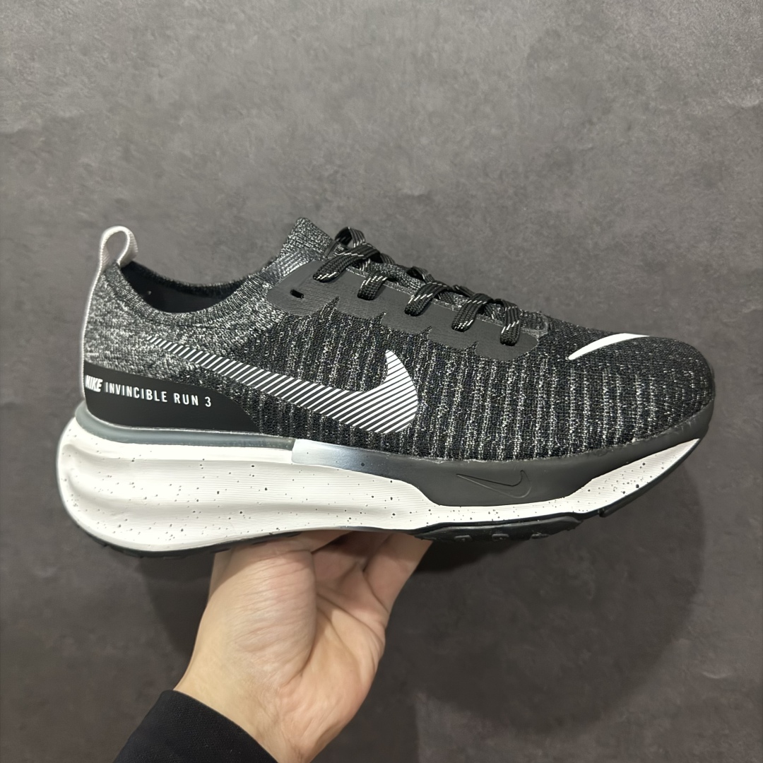 【公司级】Nike Zoomx Invincible Run FK 3休闲运动慢跑鞋n采用外露式Flyknit飞织面料鞋面材质 搭载ZoomX轻盈泡棉缓震科技中底 货号:DR2615-002 尺码:36 36.5 37.5 38 38.5 39 40 40.5 41 42 42.5 43 44 45 编码：LDS210230-莆田鞋批发中心