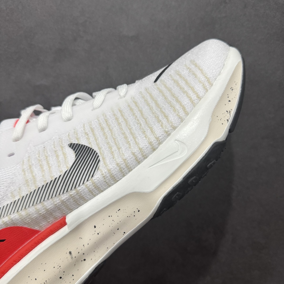 图片[5]-【公司级】Nike Zoomx Invincible Run FK 3休闲运动慢跑鞋n采用外露式Flyknit飞织面料鞋面材质 搭载ZoomX轻盈泡棉缓震科技中底 货号:DR2615-101 尺码:36 36.5 37.5 38 38.5 39 40 40.5 41 42 42.5 43 44 45 编码：LDS210230-莆田鞋批发中心